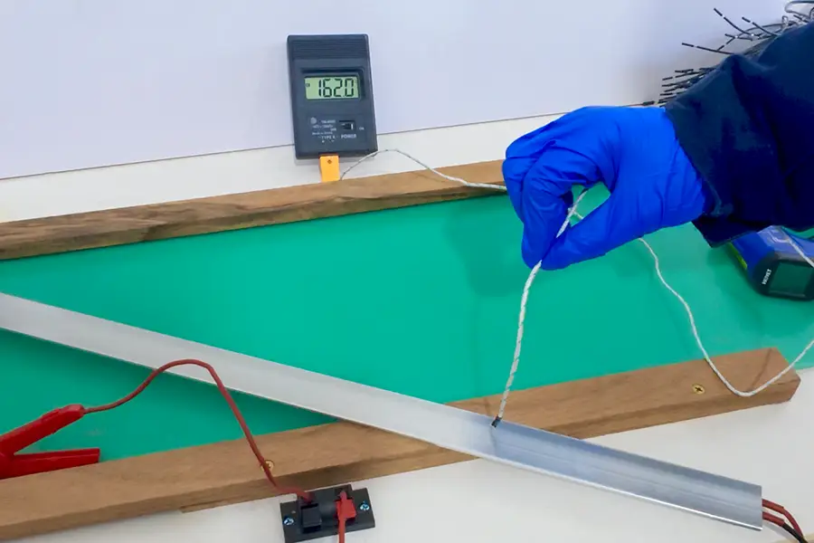 PTC heater surface temperature testing